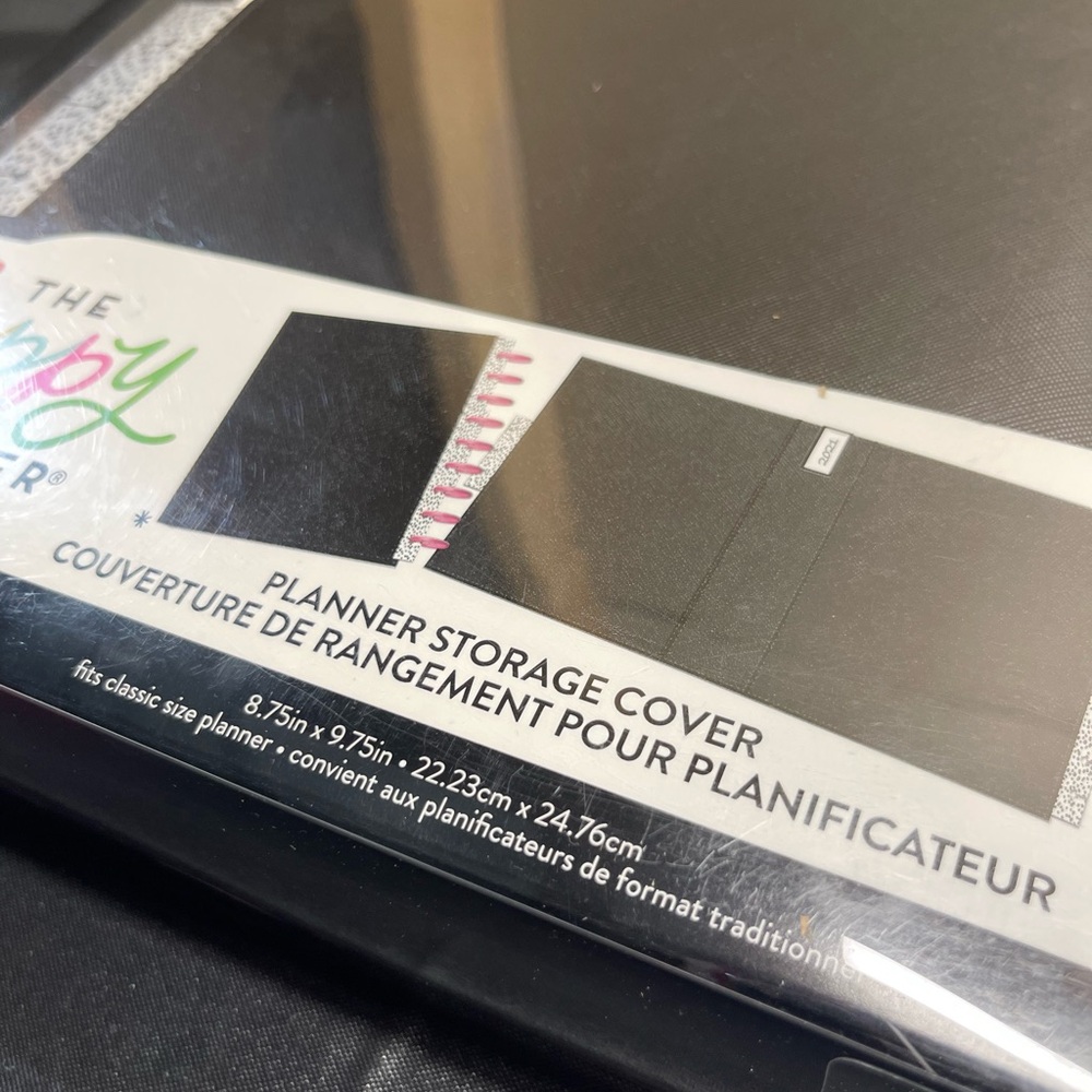 Black and White Planner Storage Cover - Picture 5 of 7